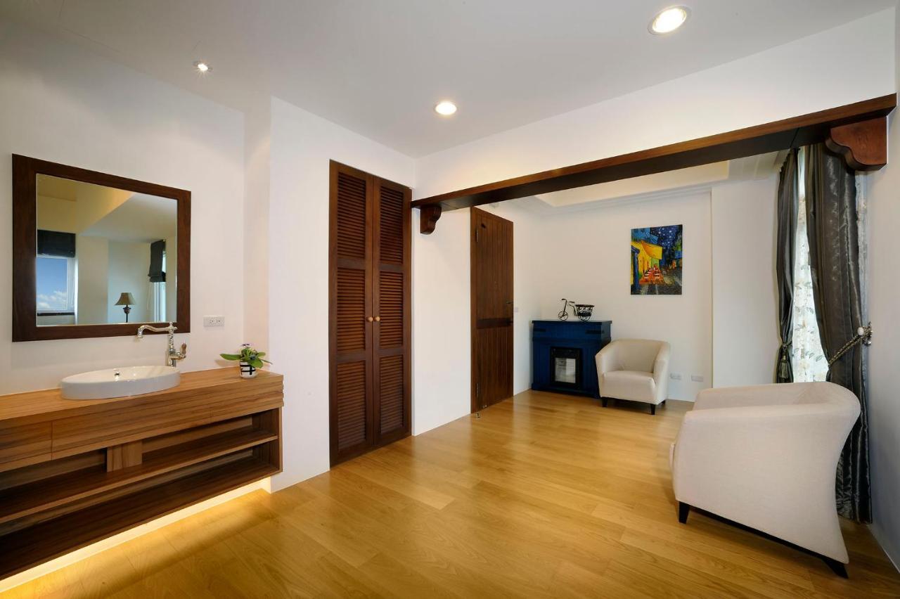 Sunlax B&B Yilan Exterior photo